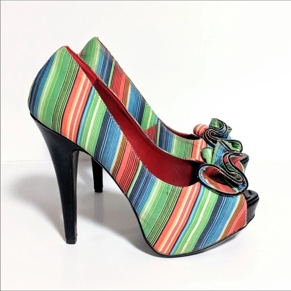 Pinup Couture Lolita Heel - Picture 4 of 11